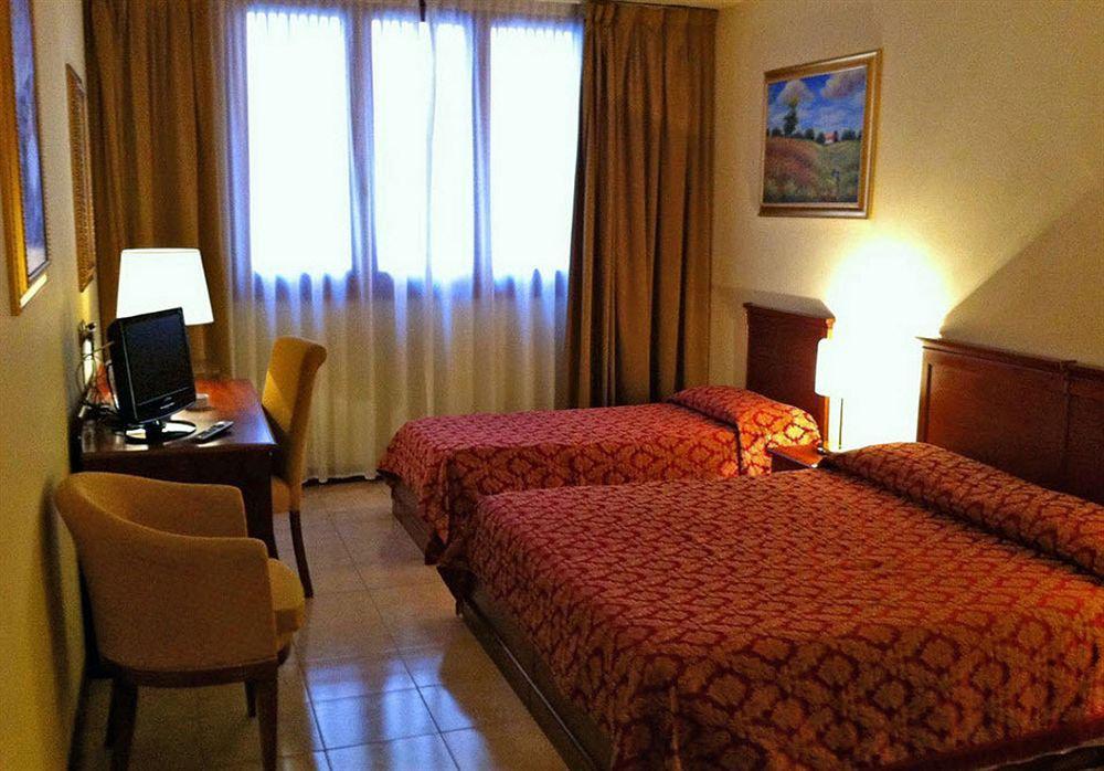 Certosa Hotel Milano Ngoại thất bức ảnh