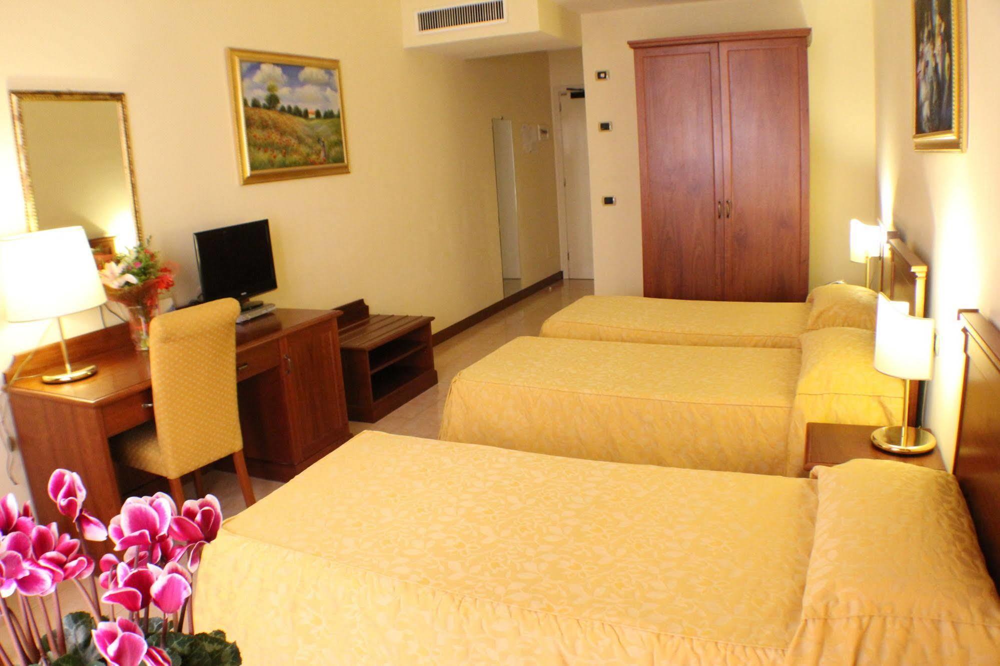 Certosa Hotel Milano Ngoại thất bức ảnh