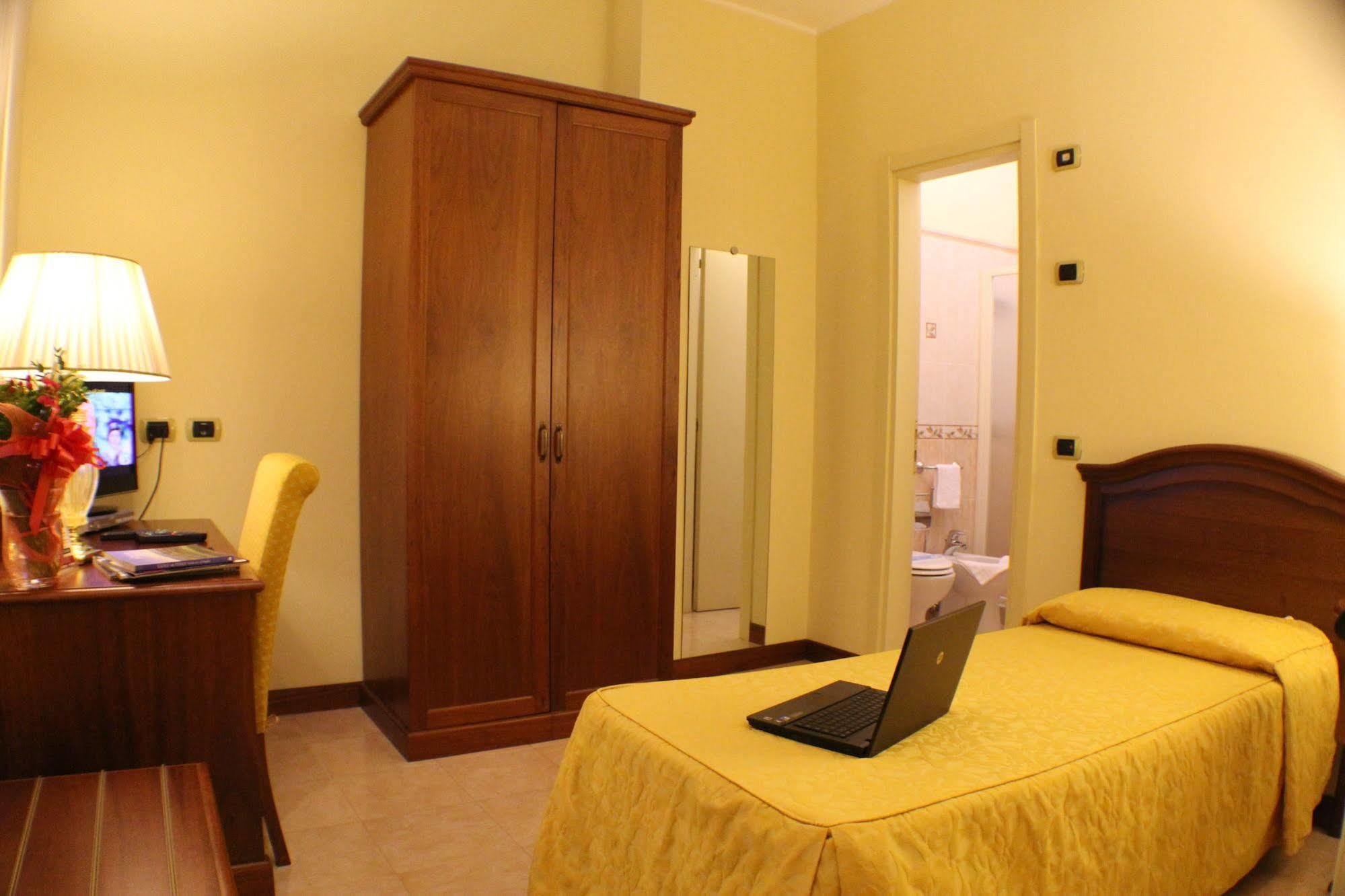 Certosa Hotel Milano Ngoại thất bức ảnh