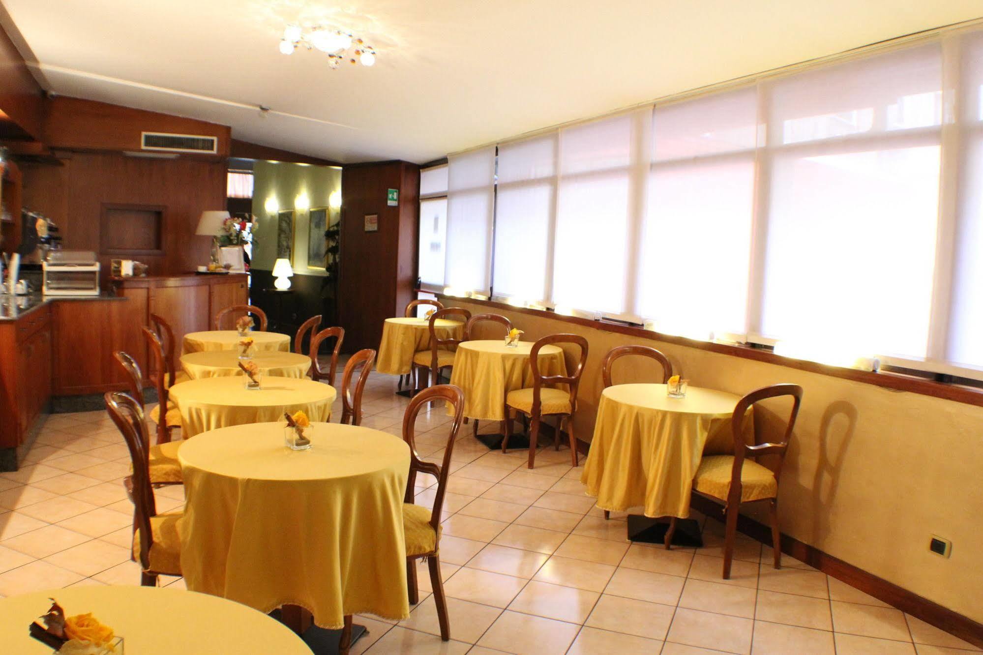 Certosa Hotel Milano Ngoại thất bức ảnh